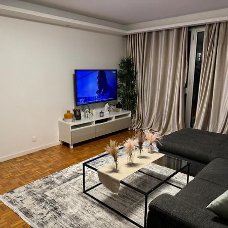 Appartement - La Defense ピュトー エクステリア 写真