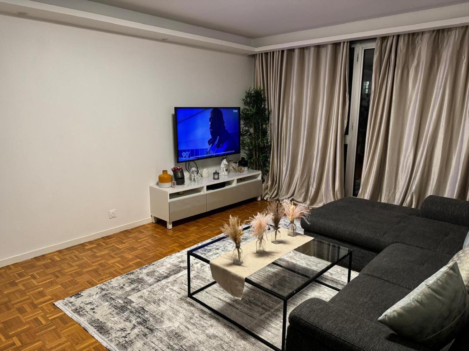 Appartement - La Defense ピュトー エクステリア 写真